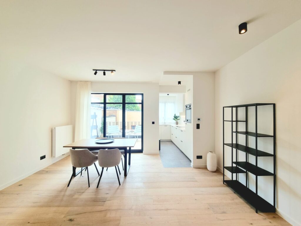 HC52-0102 - leefruimte en keuken - foto 2