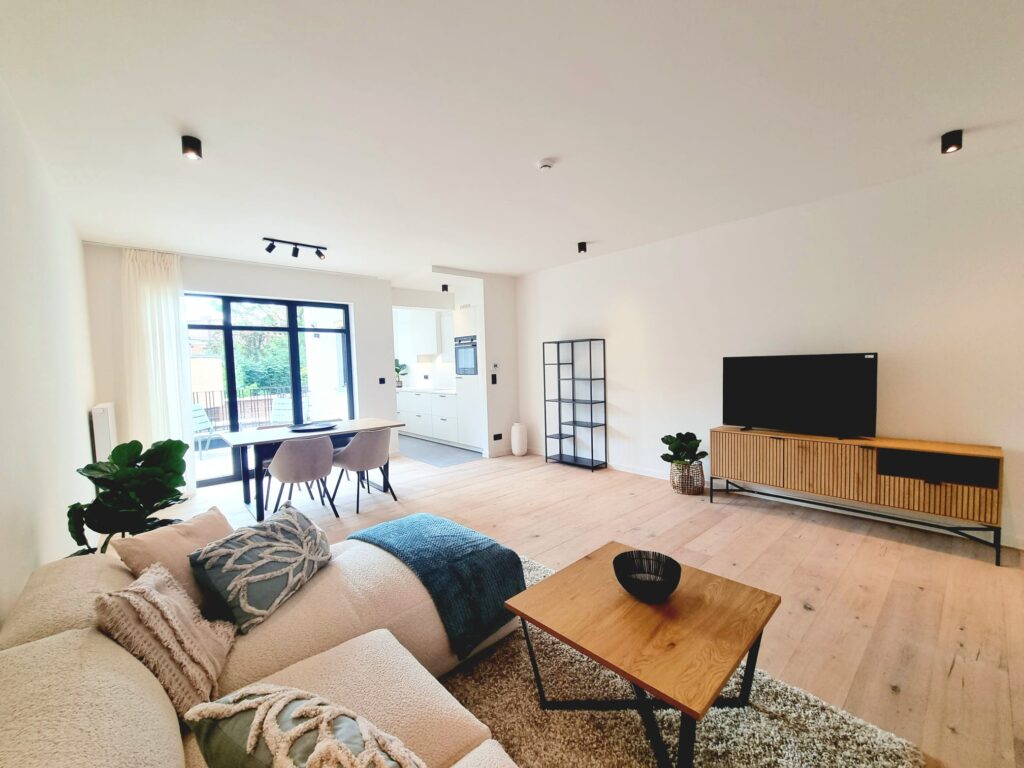 HC52-0102 - living en leefruimte - foto 4