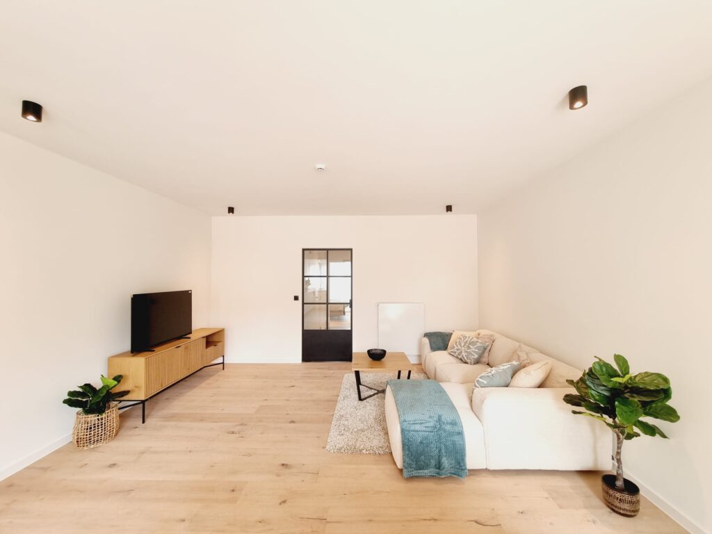 HC52-0102 - living - foto 4